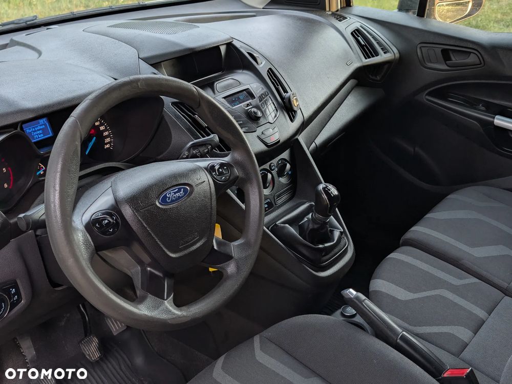 Ford Transit Connect - 24