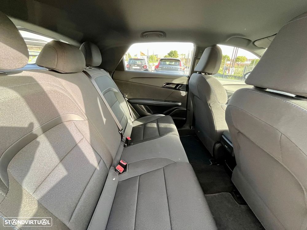 MG MG4 51 kWh Standard - 14