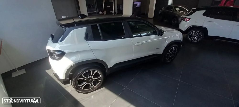 Jeep Avenger 1.2 e-Hybrid Altitude DCT - 5