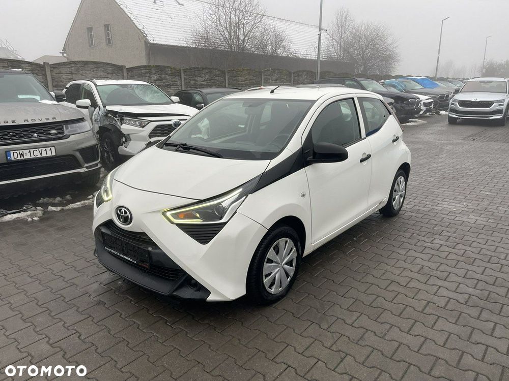 Toyota Aygo x-play - 5