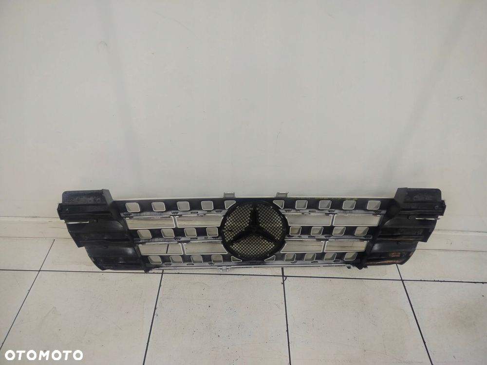 mercedes w164 05r- grill atrapa chłodnicy a1648880241 - 5
