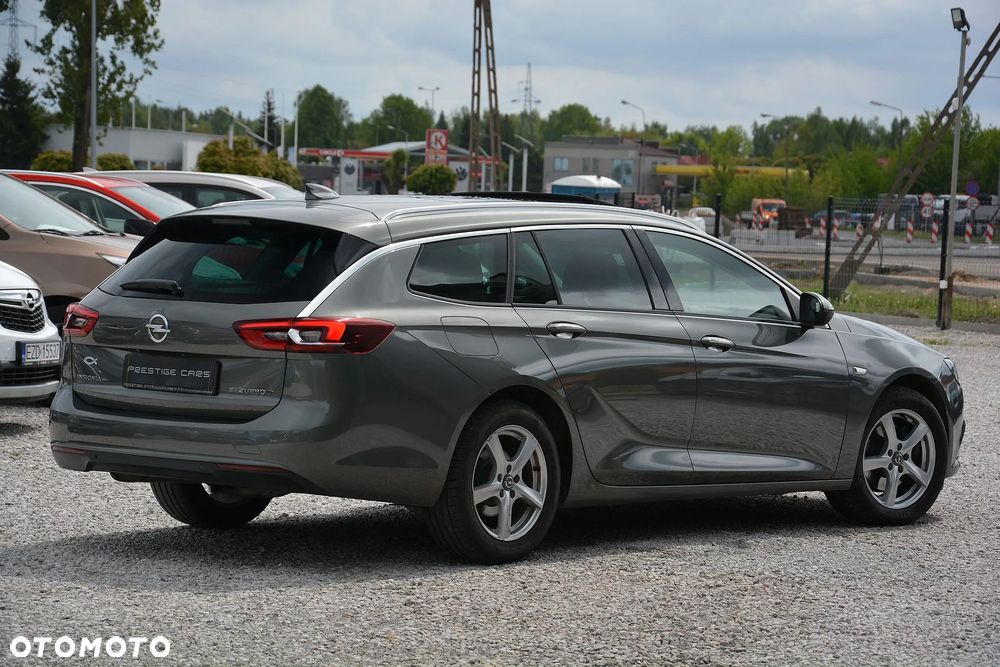Opel Insignia 2.0 CDTI Cosmo - 3