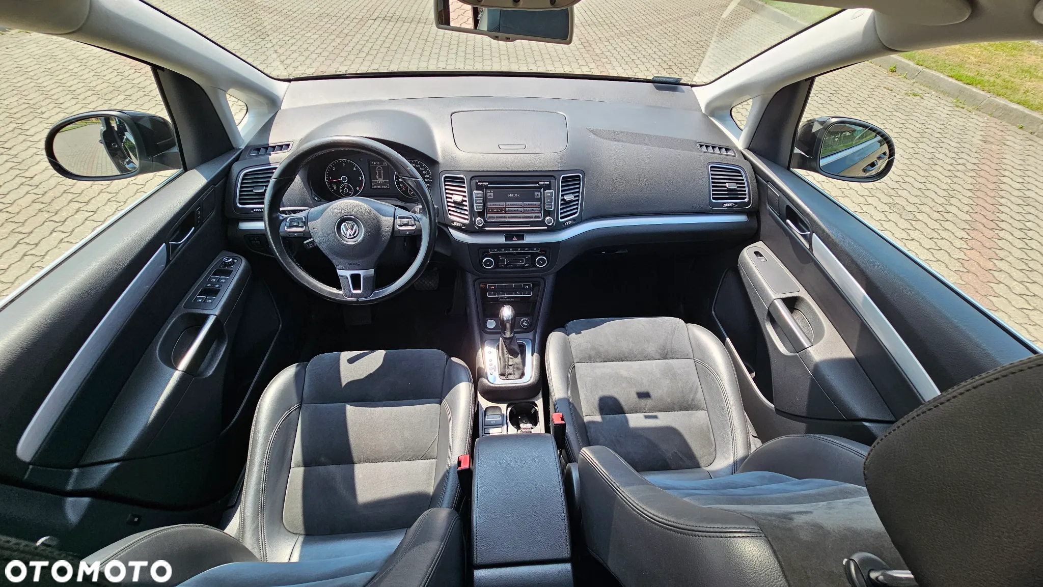Volkswagen Sharan 2.0 TDI Comfortline DSG - 14