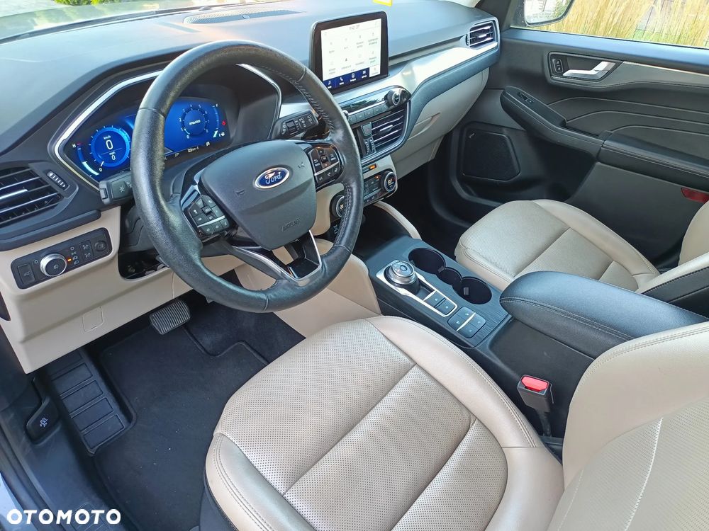 Ford Kuga 2.0 EcoBoost 4x4 Titanium - 8