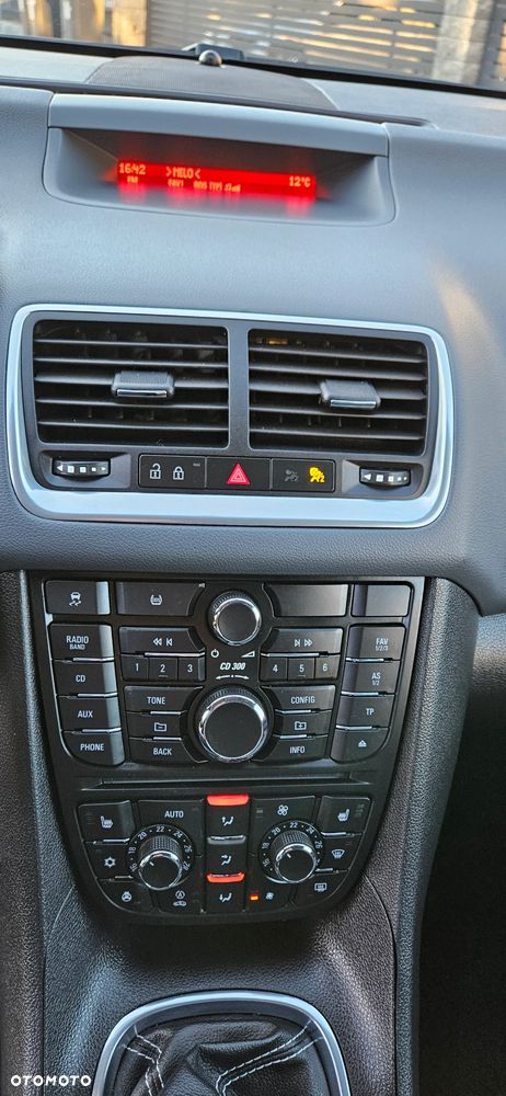 Opel Meriva 1.4 Design Edition - 23