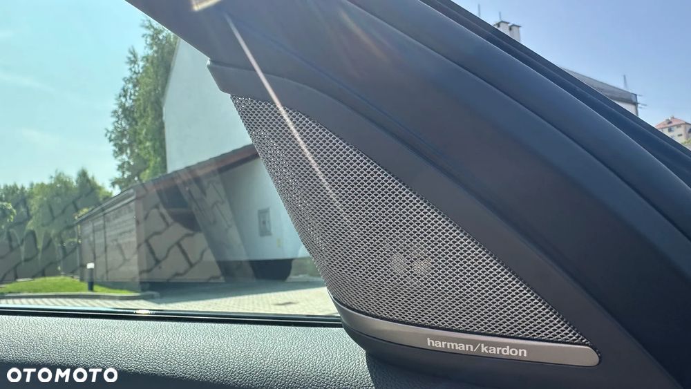 BMW Seria 5 520d Efficient Dynamics M Sport sport - 28