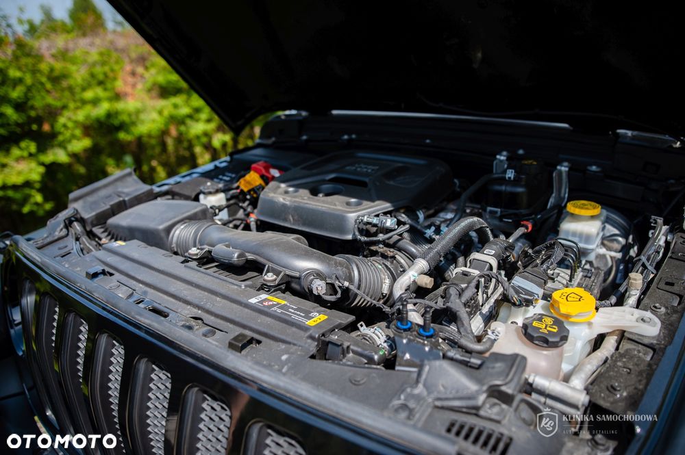 Jeep Wrangler Unlimited GME 2.0 Turbo Sport - 18