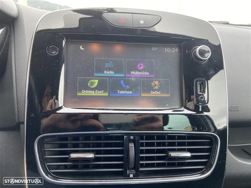 Renault Clio 0.9 TCe Limited - 9