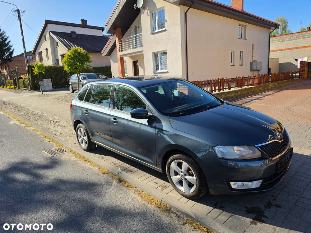 Skoda RAPID 1.2 TSI Ambition - 2