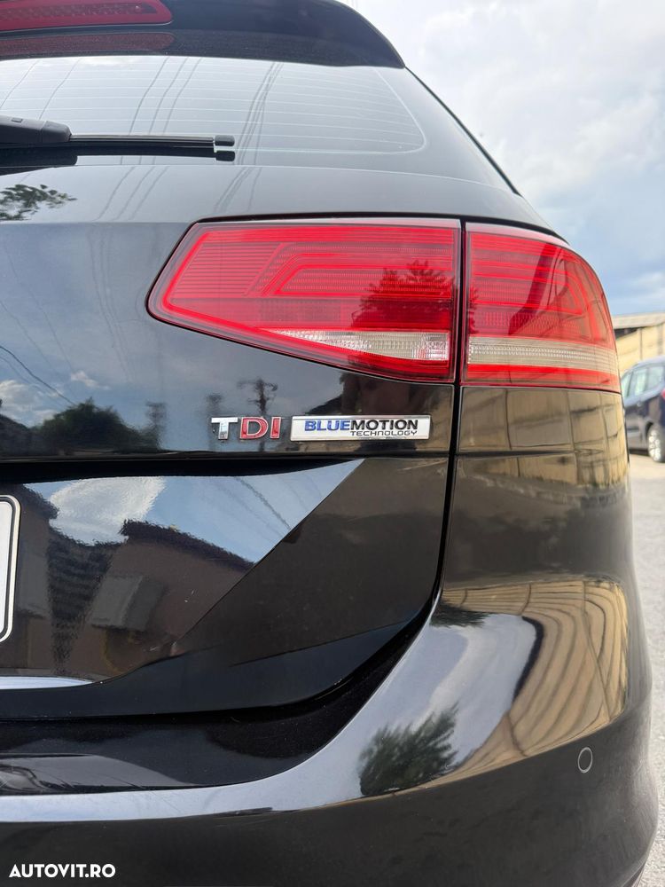 Volkswagen Passat - 17