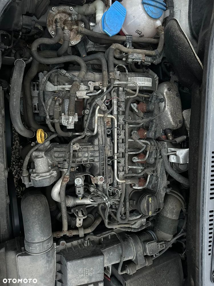 Volkswagen Caddy Maxi - 30