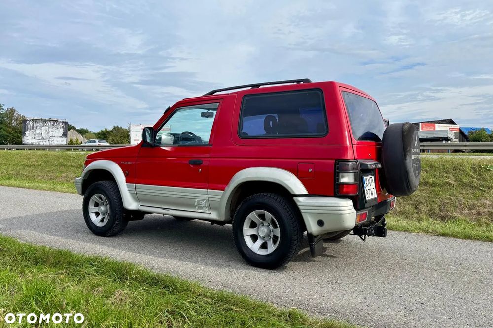 Mitsubishi Pajero - 7