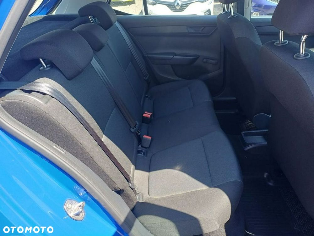 Skoda Fabia 1.0 MPI Active - 13