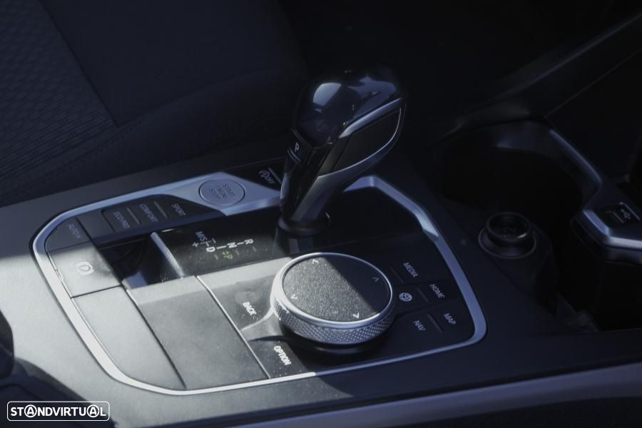 BMW 116 d Advantage Auto - 11