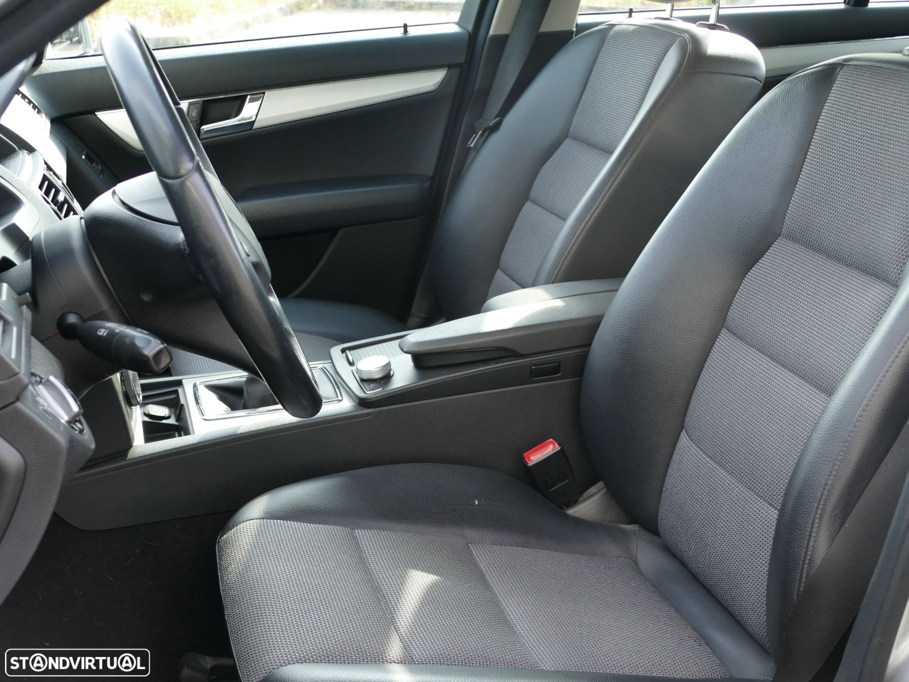 Mercedes-Benz C 250 CDi Avantgarde BlueEfficiency - 25