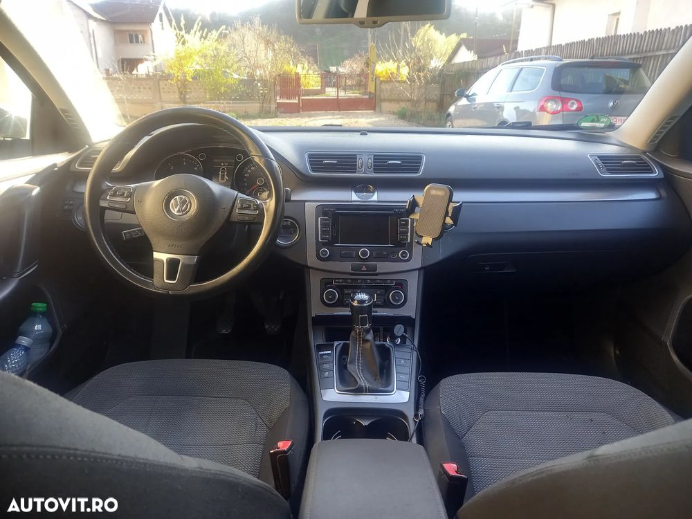 Volkswagen Passat 2.0 TDI BlueMotion Technology Comfortline - 5