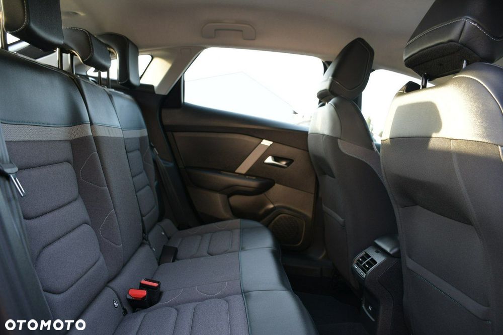 Citroën C4 1.2 PureTech Shine S&S - 19