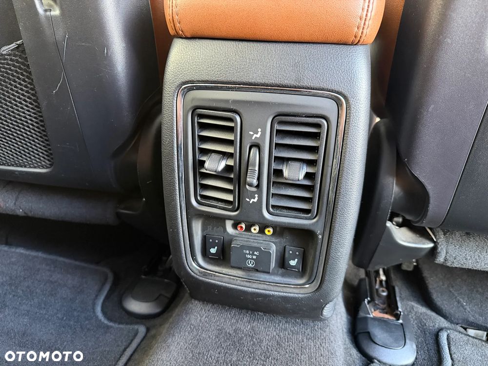 Jeep Grand Cherokee - 15