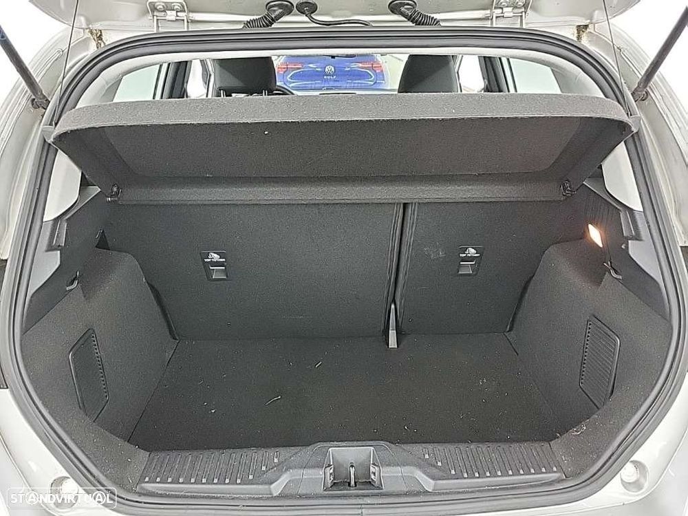 Ford Fiesta 1.0 EcoBoost S&S TITANIUM - 9