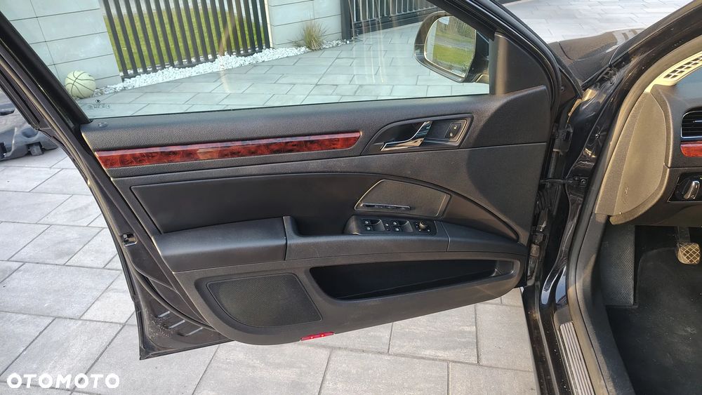 Skoda Superb 1.8 TSI FAMILY - 27