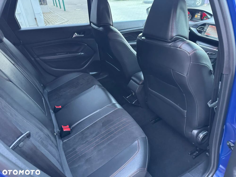 Peugeot 308 1.6 PureTech GPF GT S&S EAT8 - 15