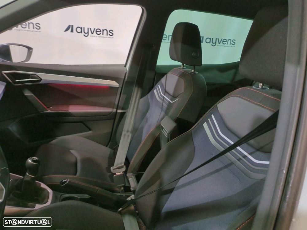 SEAT Arona 1.0 TSI FR - 5