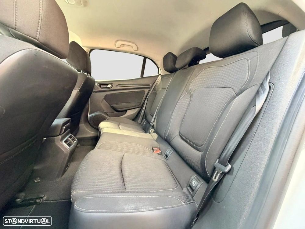 Renault Mégane - 12