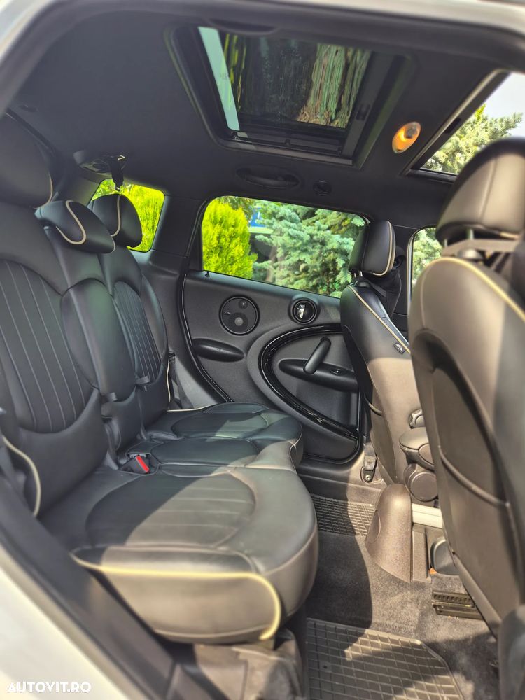 Mini Countryman - 26