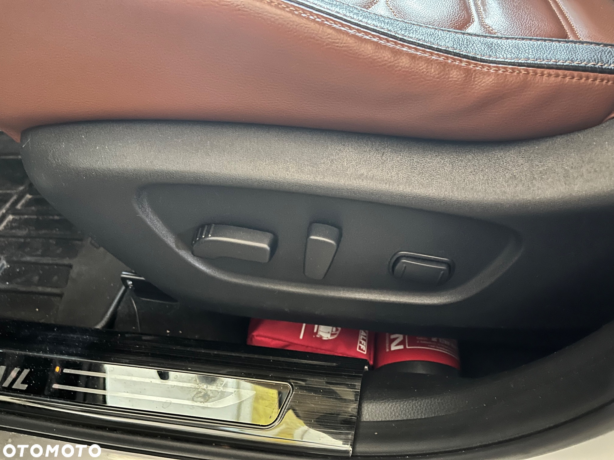 Nissan X-Trail - 19