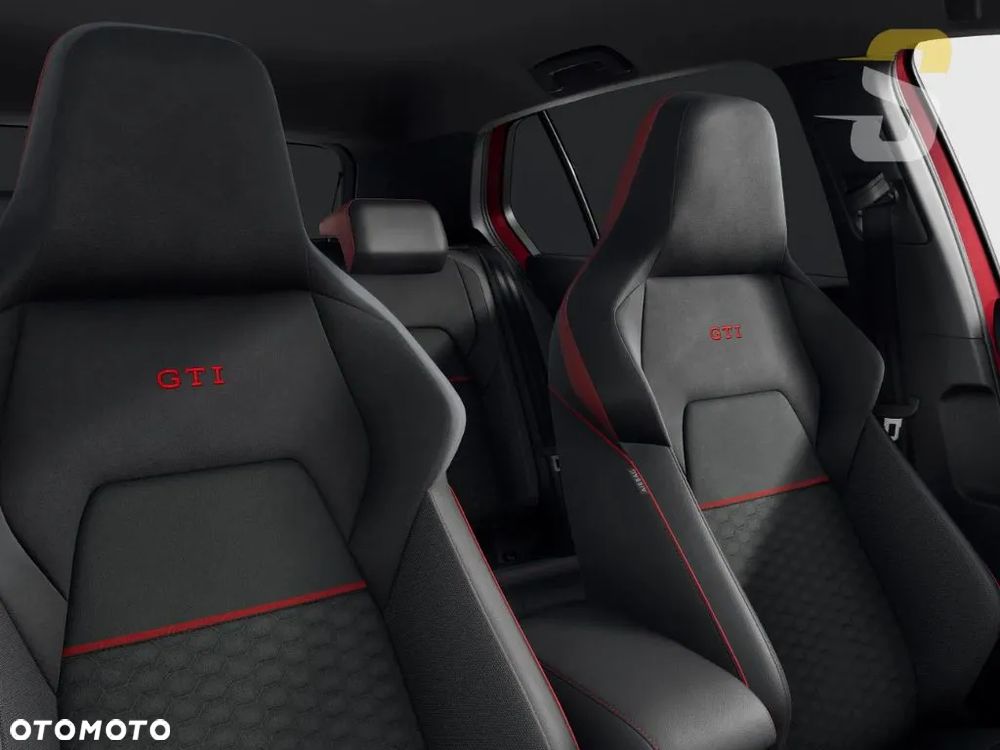 Volkswagen Golf VIII 2.0 TSI GTI Clubsport DSG - 11