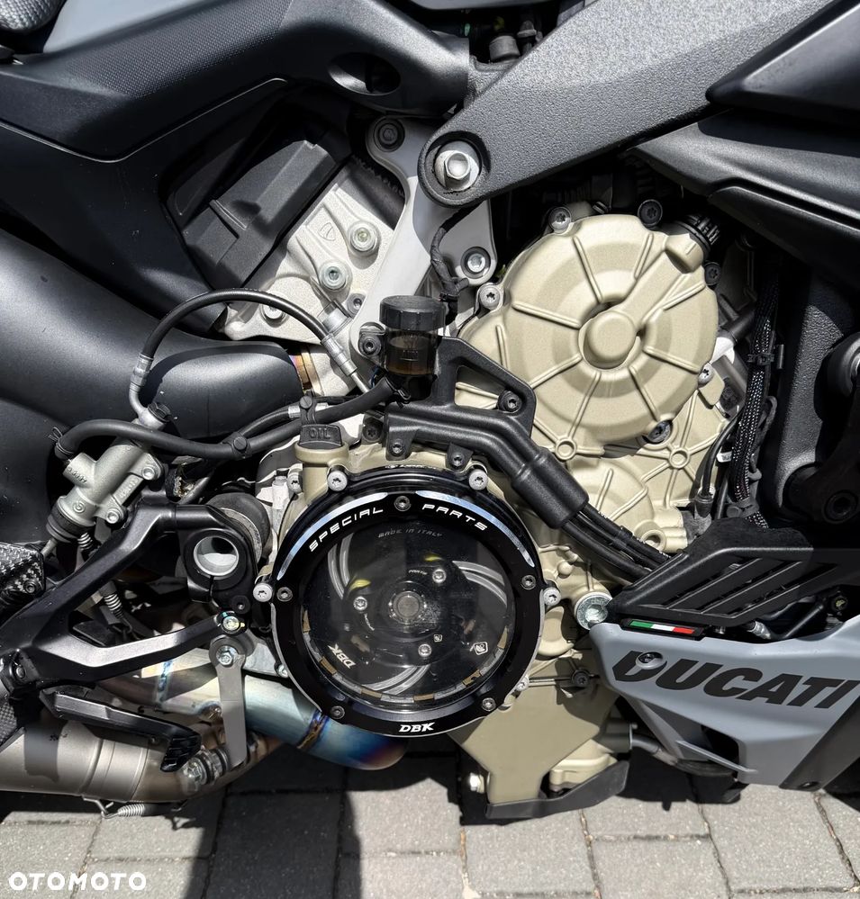 Ducati Streetfighter V4 - 10
