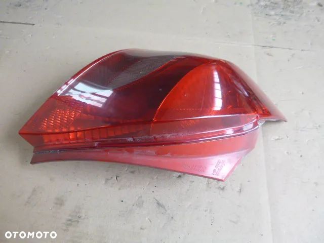 LAMPA LEWY TYŁ LEWA TYLNA TOYOTA YARIS II 5D 05-09 - 8