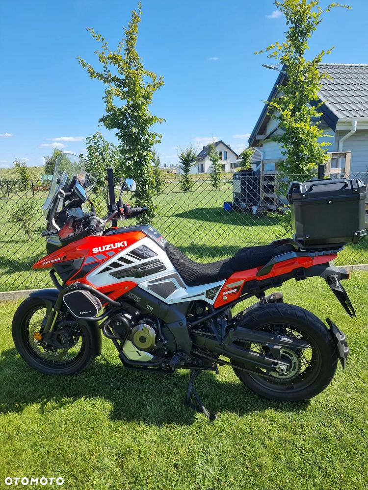 Suzuki V-STROM - 2