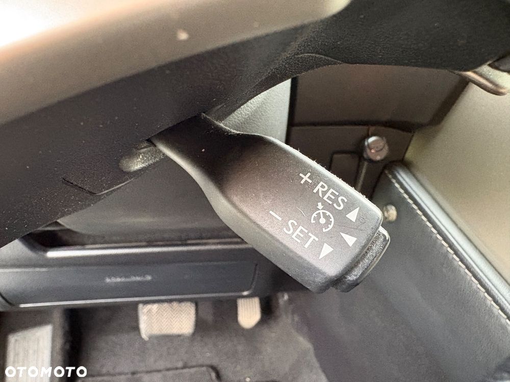 Lexus NX 200t Elite AWD - 27