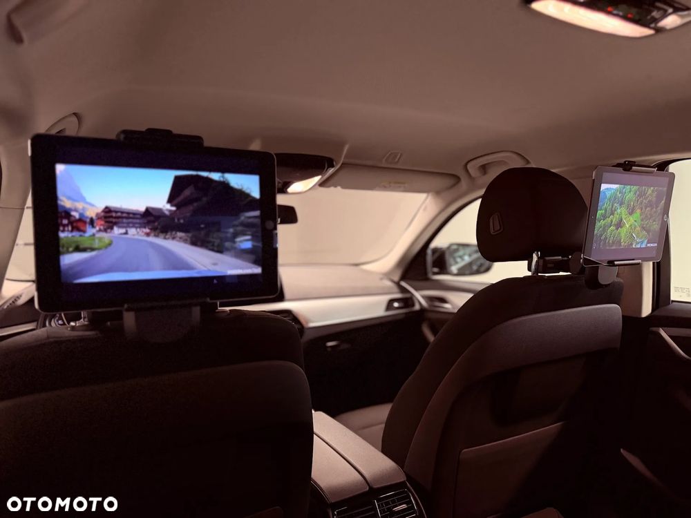 BMW Seria 5 520d mHEV - 26