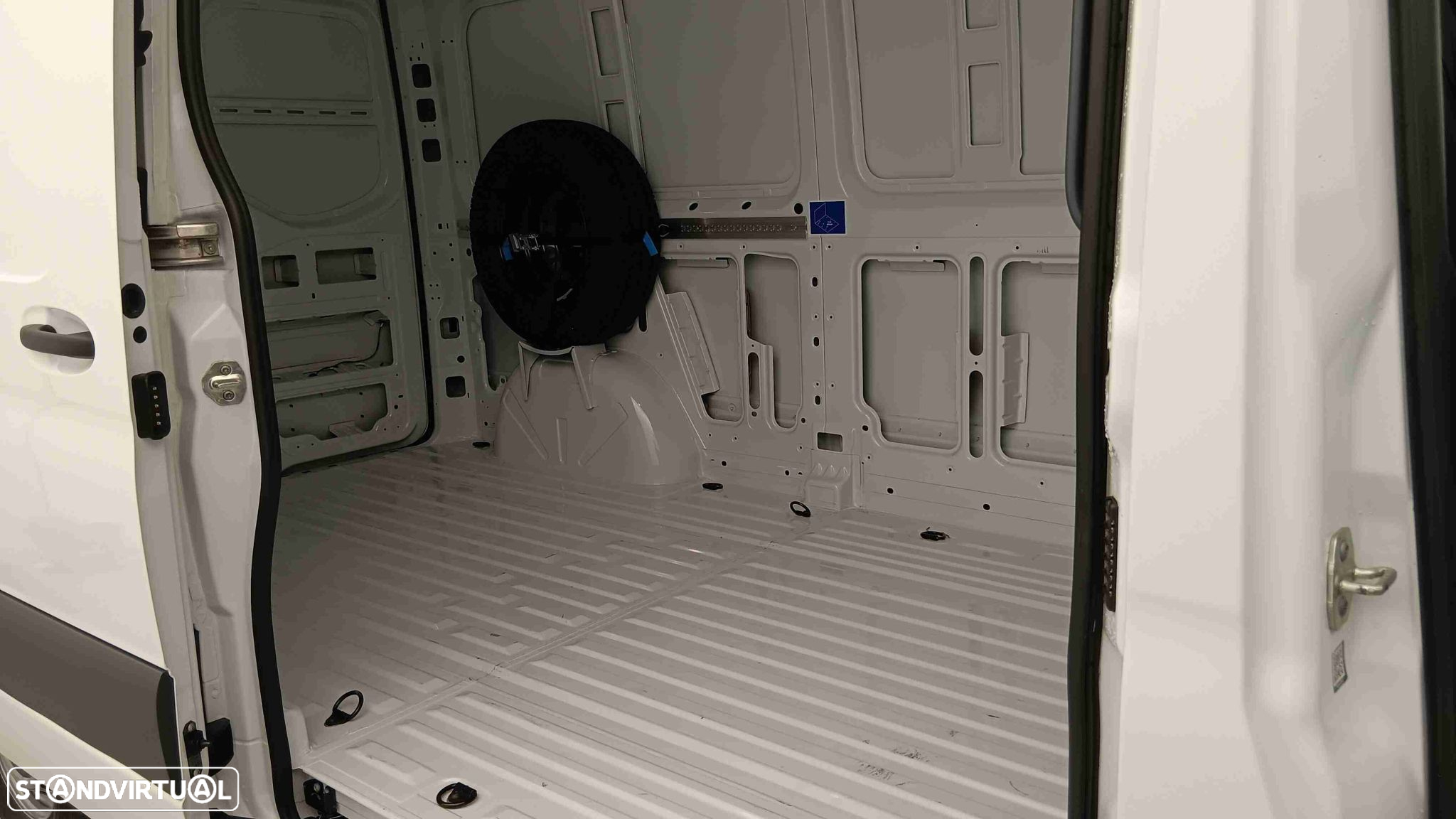 Mercedes-Benz eSprinter 312/39 - 23