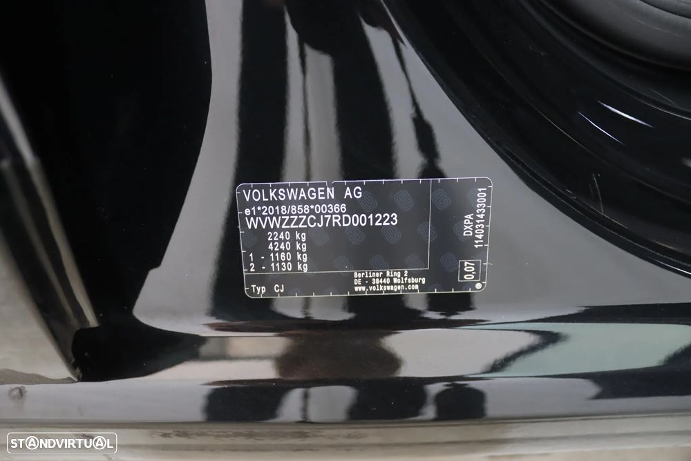 VW Passat Variant 2.0 TDI Business DSG - 41