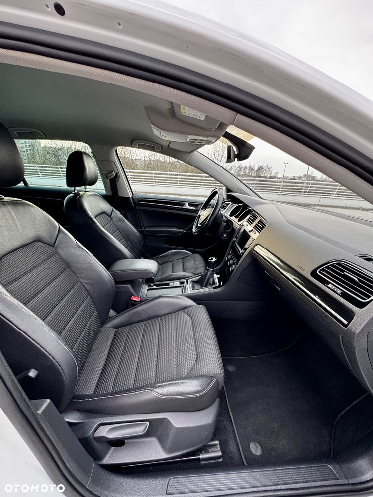 Volkswagen Golf 1.6 TDI BMT Highline - 14