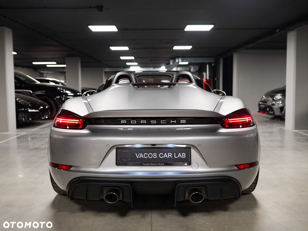 Porsche 718 Boxster Spyder - 4