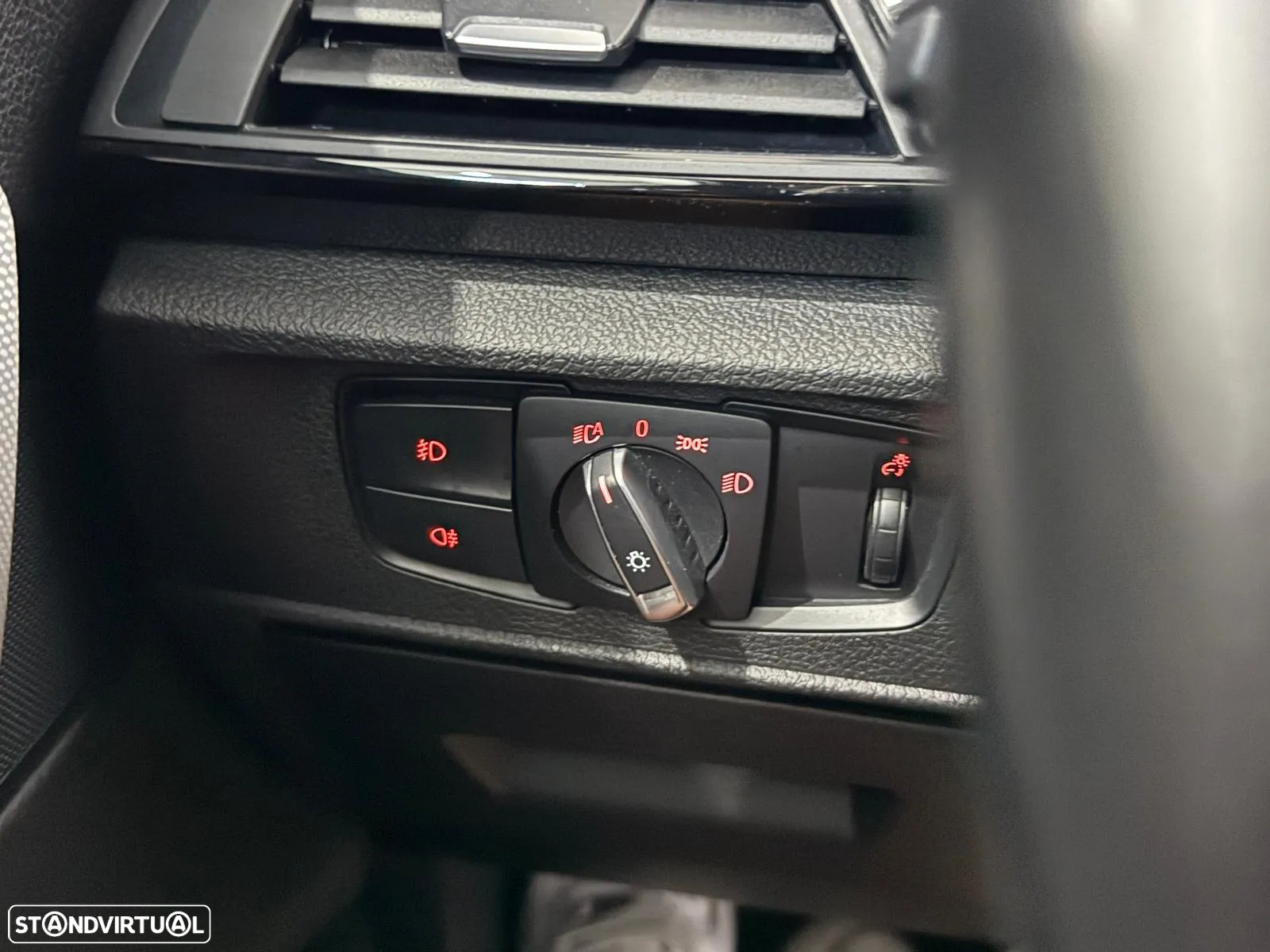 BMW 125 d Pack M - 25
