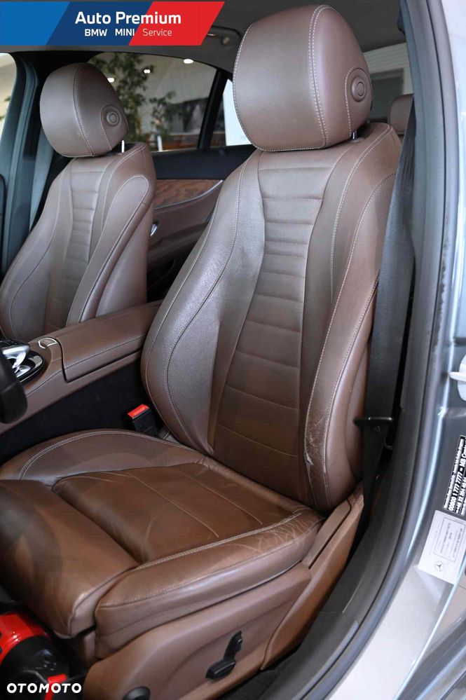 Mercedes-Benz Klasa E 220 d 9G-TRONIC - 16