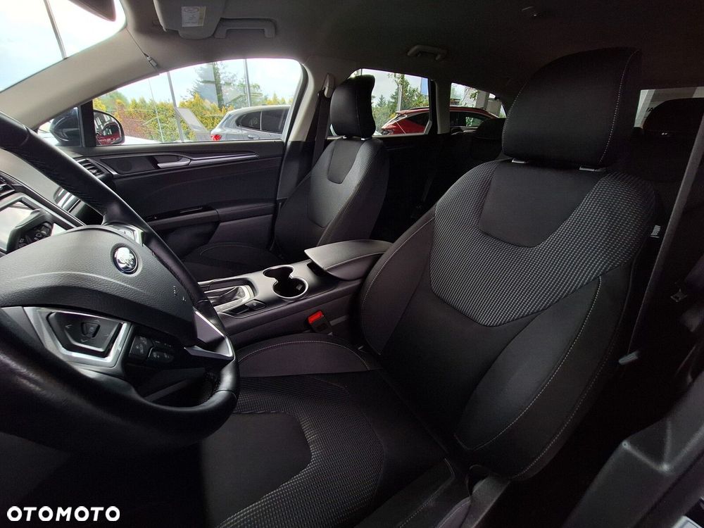 Ford Mondeo SW 2.0 Hybrid Titanium - 22