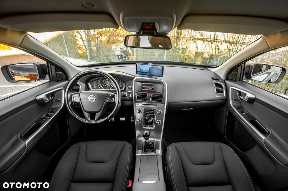 Volvo XC 60 D4 AWD Summum - 5