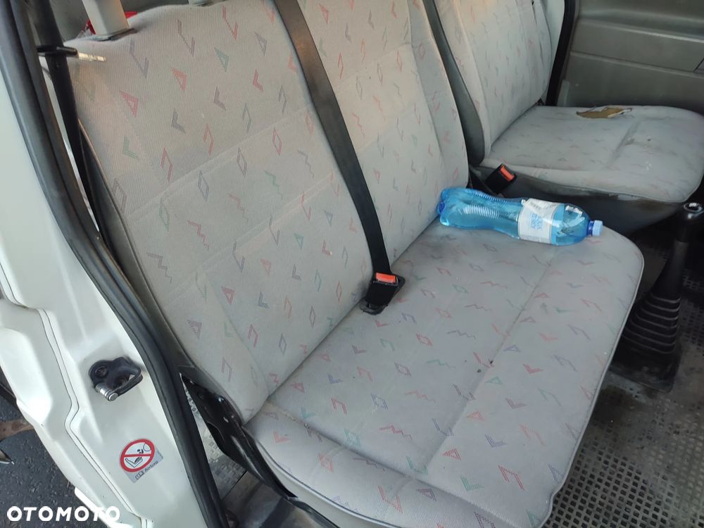 Volkswagen Transporter - 31