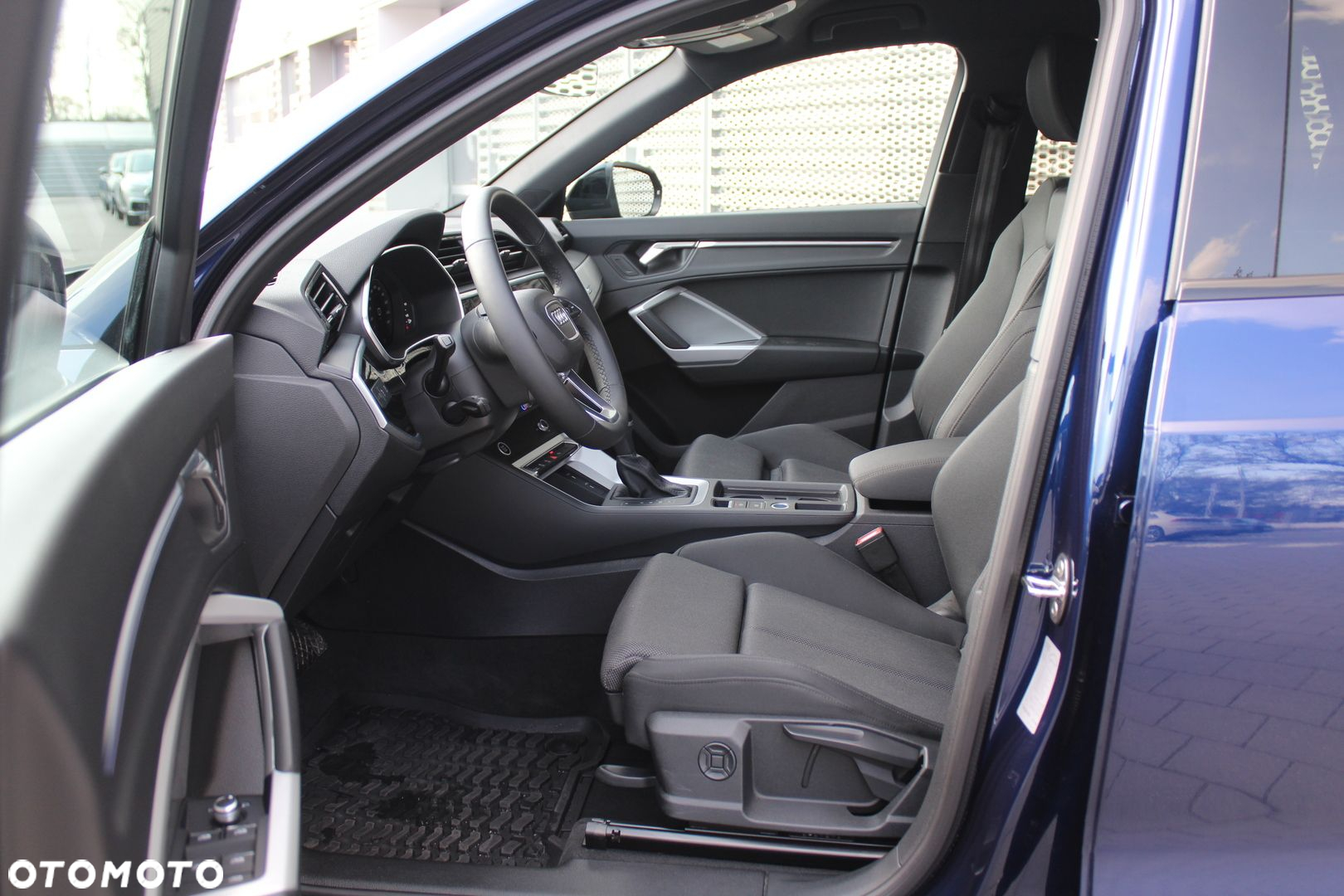 Audi Q3 - 13