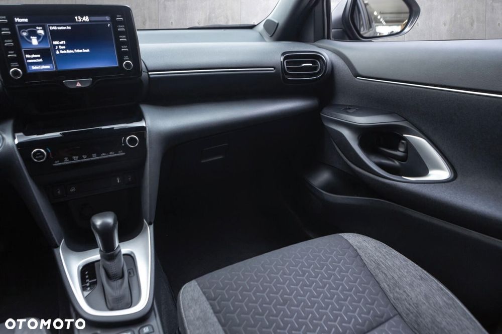 Toyota Yaris Cross Hybrid 1.5 Active - 22