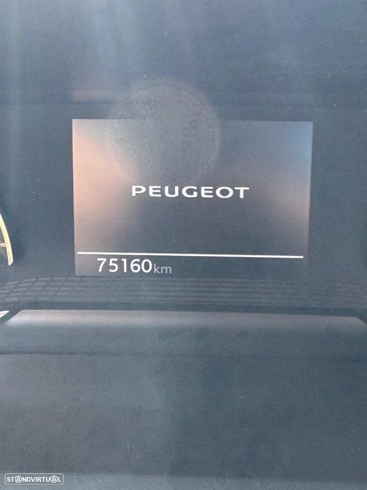 Peugeot 208 1.2 PureTech Active Pack - 15