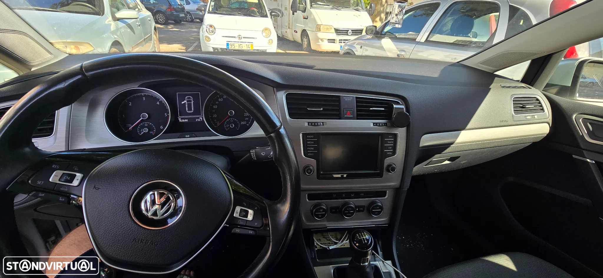VW Golf Variant 1.6 TDi BlueMotion Confortline - 11