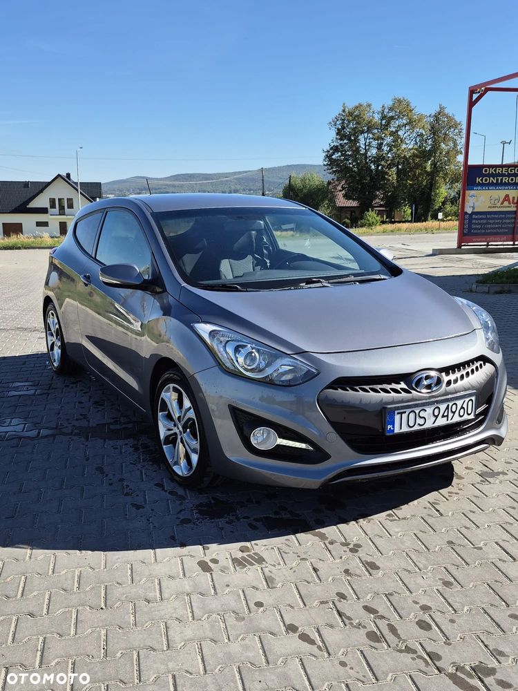 Hyundai i30 1.6 CRDi Comfort - 1