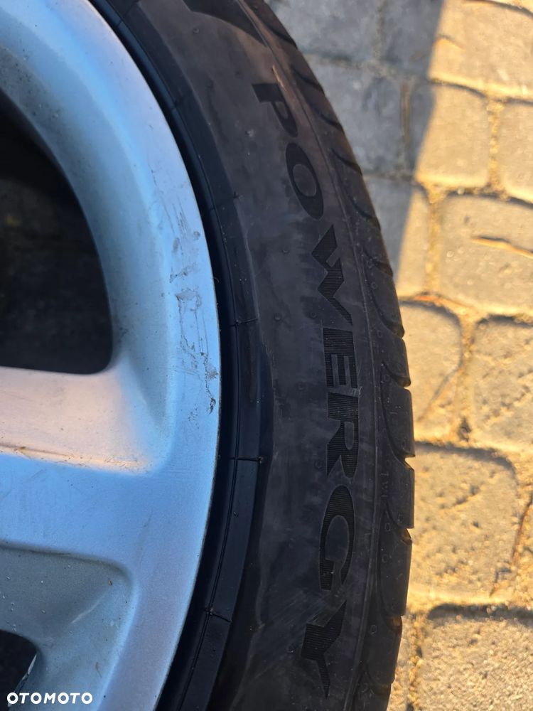 OPONY PIRELLI POWERGY 245 40 18 LATO - 4
